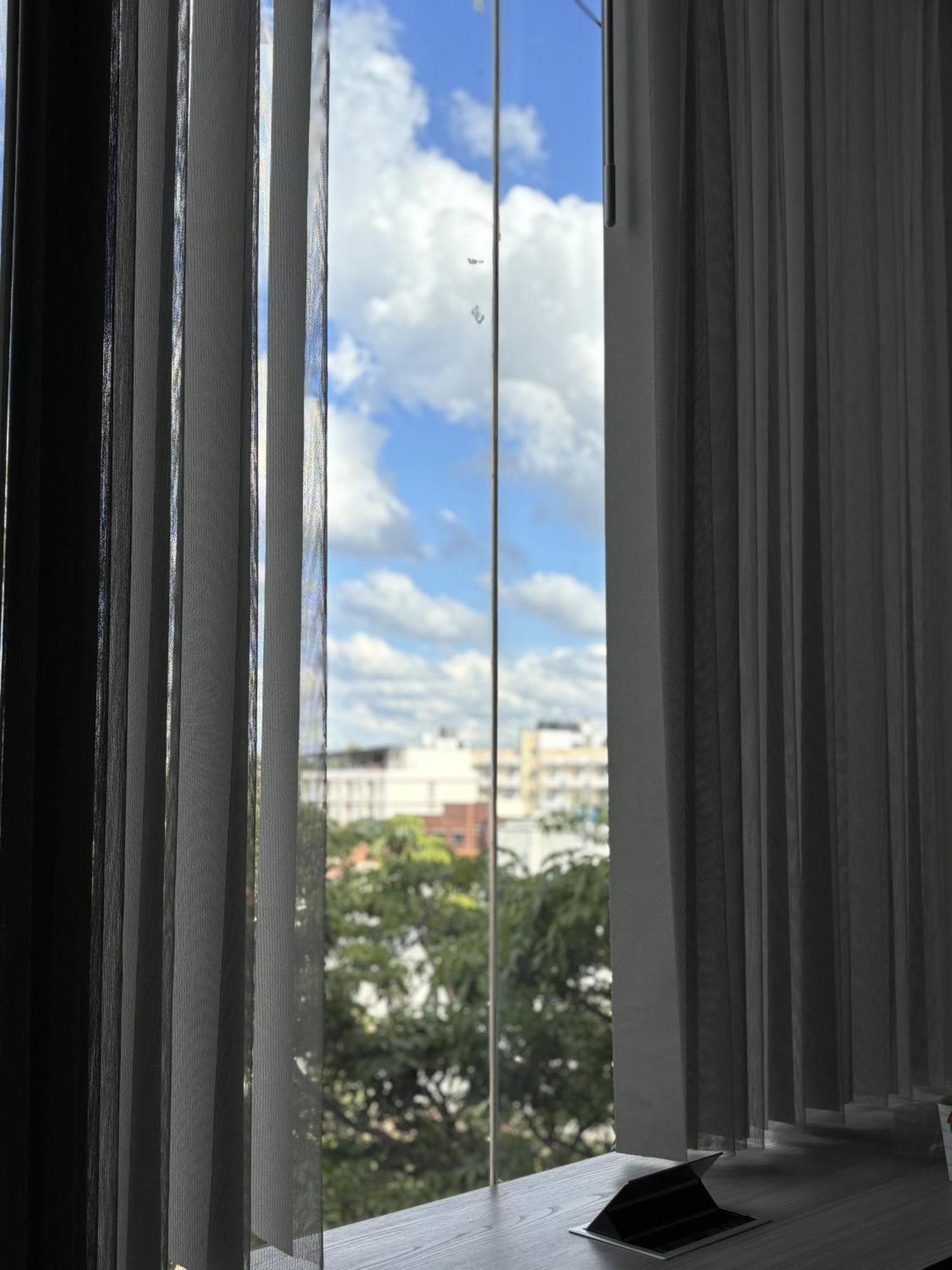 Hotel Blr Pods Bengaluru Zewnętrze zdjęcie