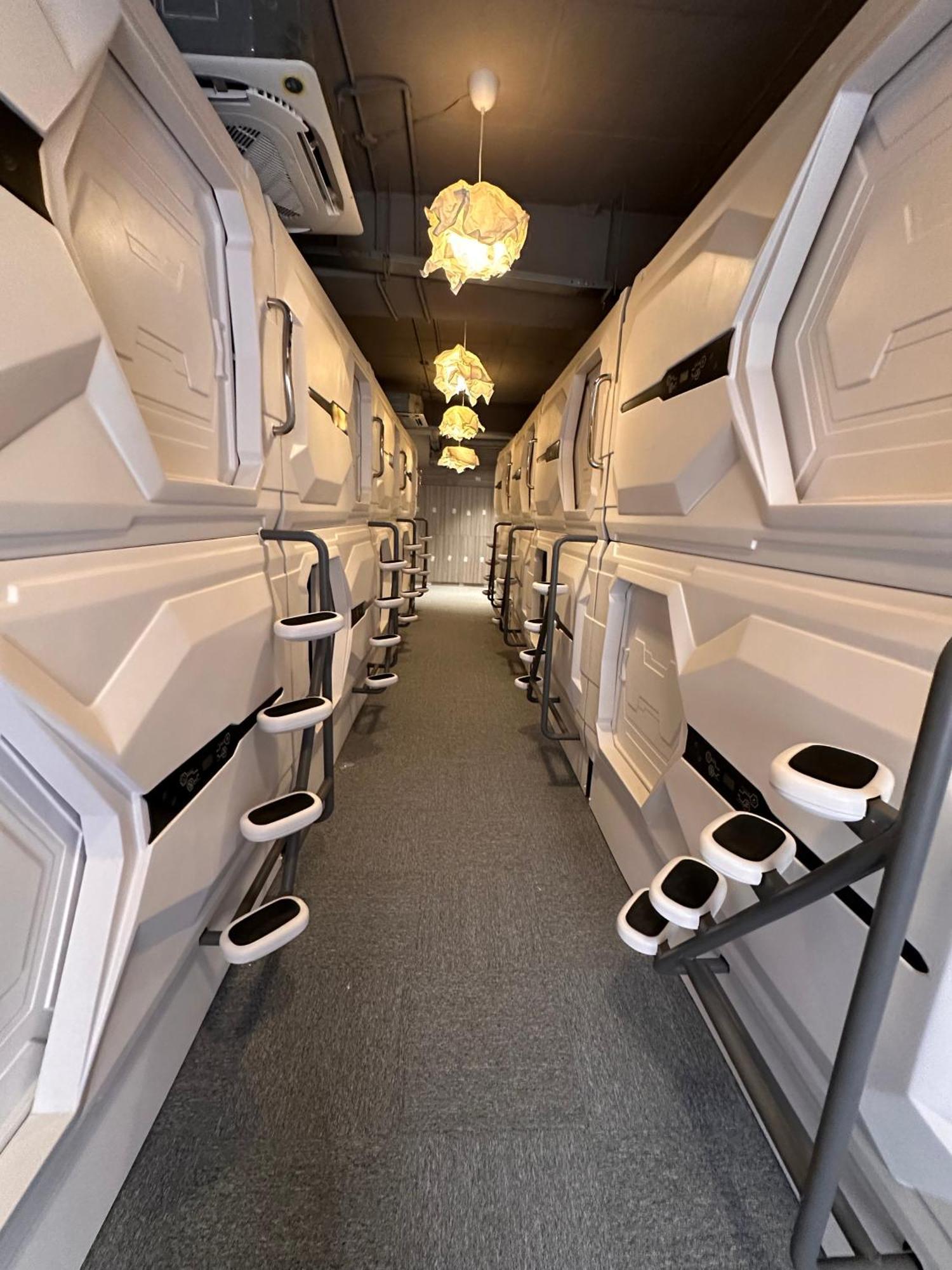 Hotel Blr Pods Bengaluru Zewnętrze zdjęcie