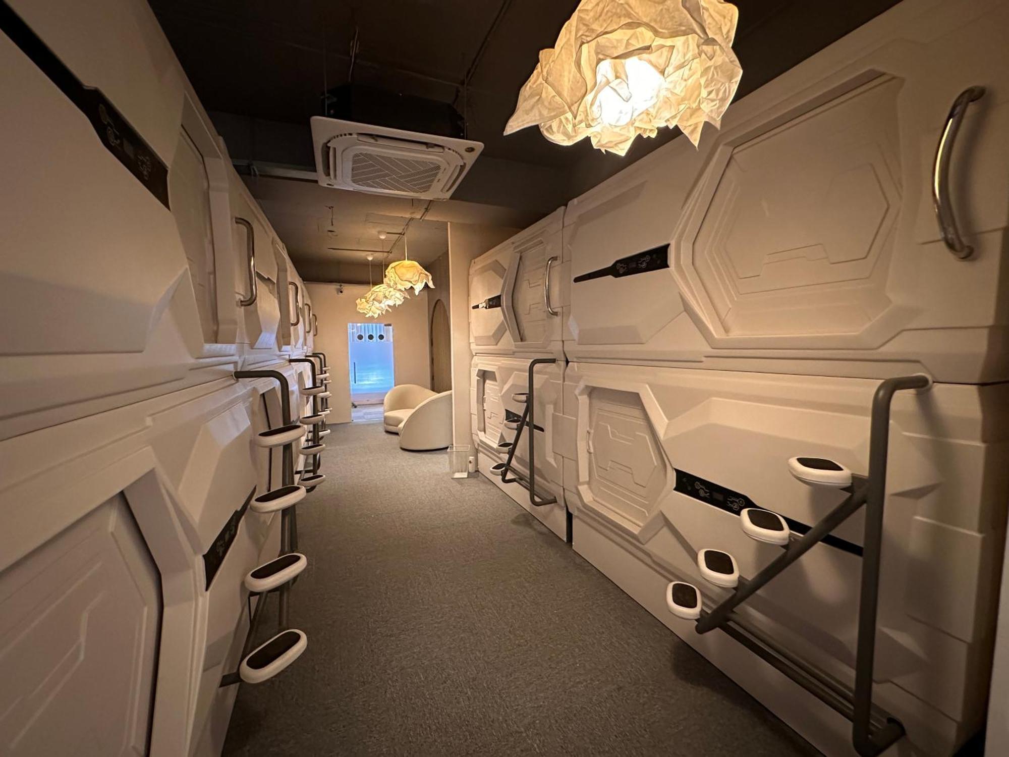 Hotel Blr Pods Bengaluru Zewnętrze zdjęcie