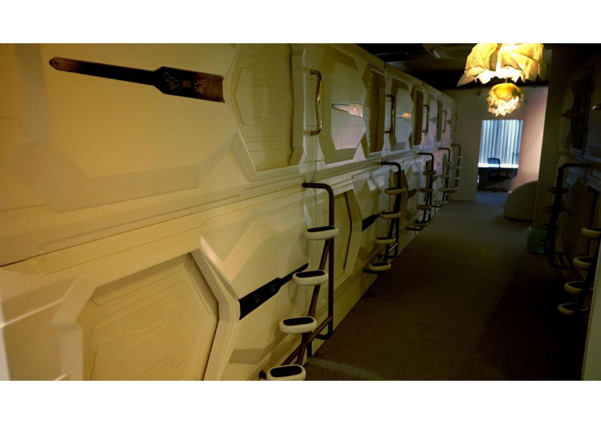 Hotel Blr Pods Bengaluru Zewnętrze zdjęcie